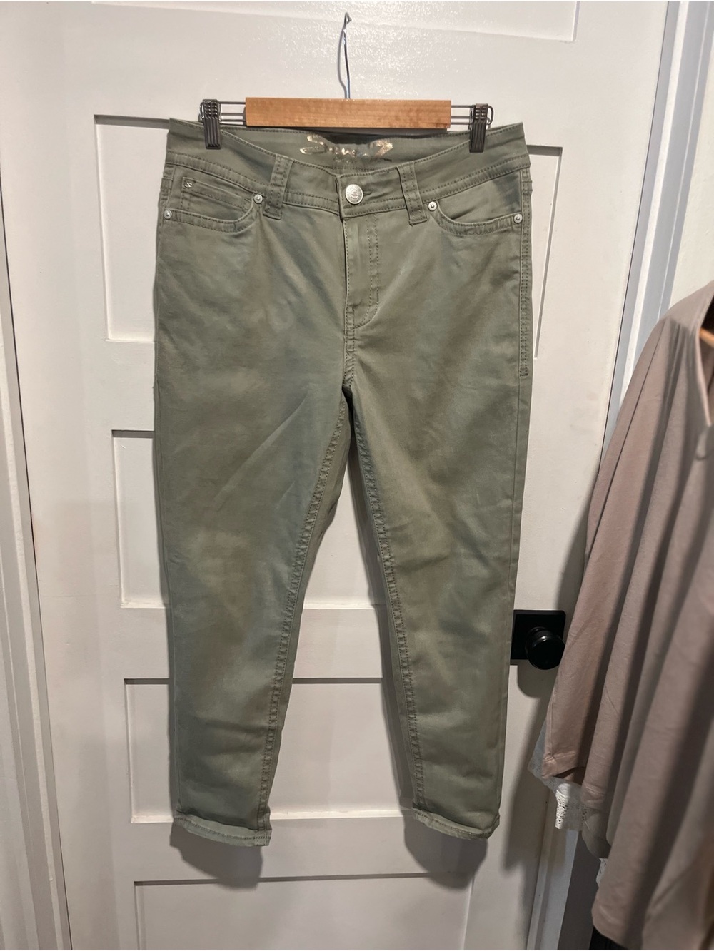 Seven7 Olive Green Cropped Straight Jeans